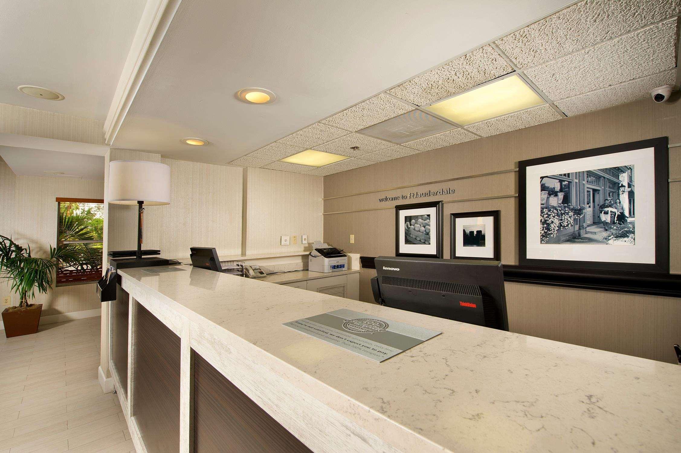 Hampton Inn & Suites Fort Lauderdale Airport Hollywood Eksteriør billede